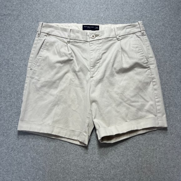 Abercrombie & Fitch Shorts Mens 34 Ivory Chino Flat Front Stretch Cotton Blend - Picture 1 of 9